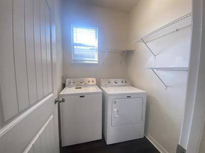 Building Photo - 9451 Komika Ln