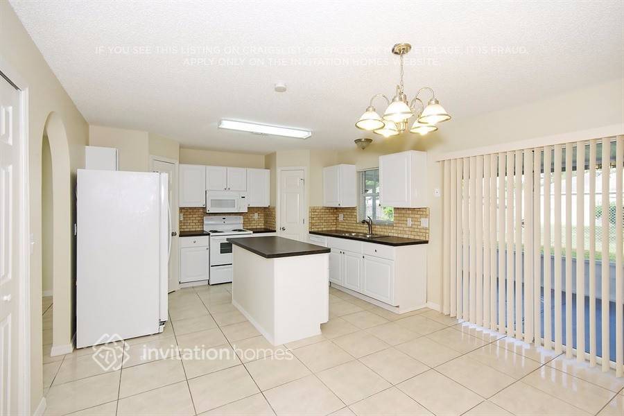 Building Photo - 921 Nancy Ct