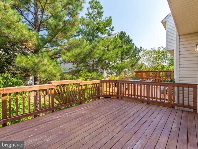 Building Photo - 6704 Dorothy Giles Ct