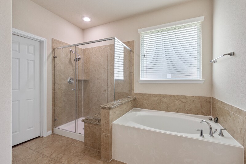 Building Photo - 13402 Indigo Sands Dr