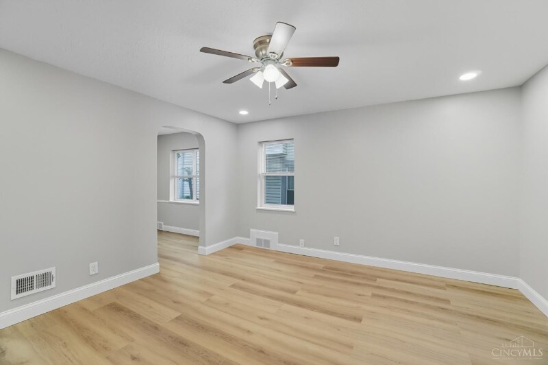 Building Photo - 5716 Hamilton Ave