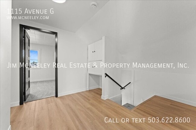 Building Photo - 1115 Avenue G