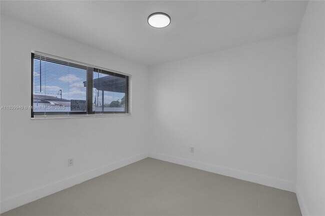 Building Photo - 18805 NW 31st Ave