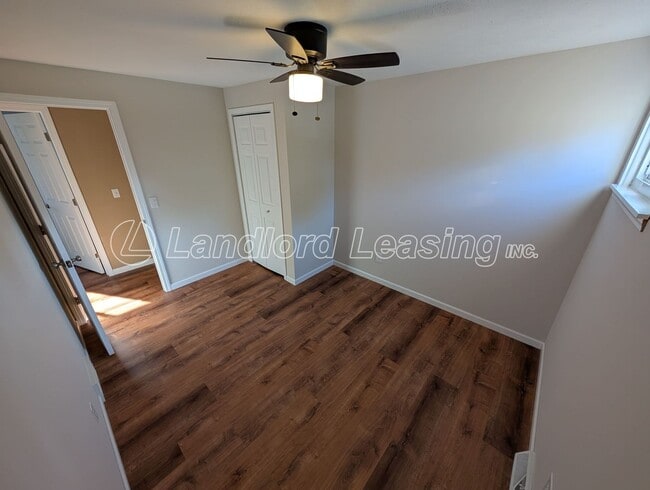 Building Photo - Beautiful 4-Bedroom Split-Level Home with ...