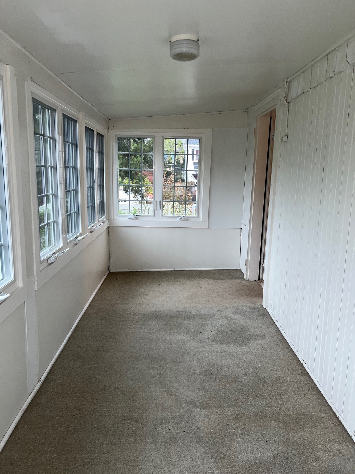Sunporch - 26 S Market St