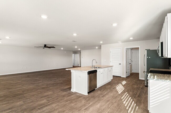 Building Photo - 152 Ryder Ln