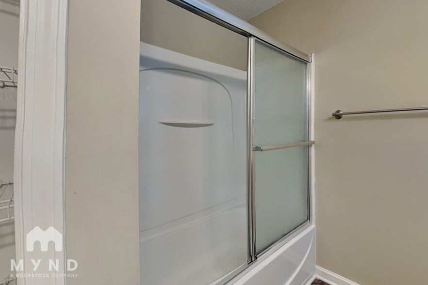 Building Photo - 312 Malamute Ln