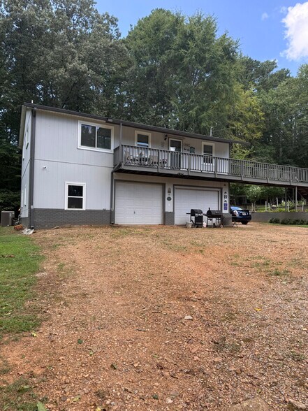 Building Photo - 49 Co Rd 633