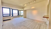 Building Photo - Hill Views & Morning Sunlight from the 12t...