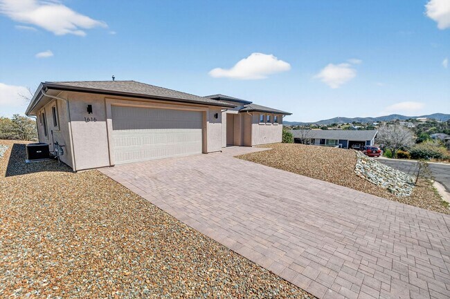 Building Photo - Brand New Home in Beautiful Prescott!