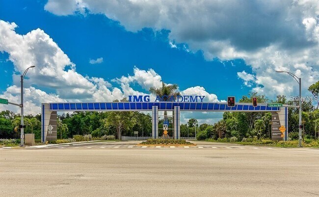 Building Photo - 5405 46th Ct W