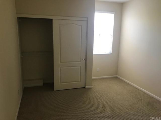 Building Photo - 6430 Terraza Portico