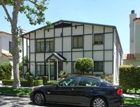 Building Photo - 204 S Arnaz Dr