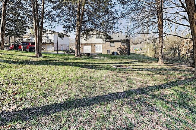 Building Photo - 5408 Eulala Dr