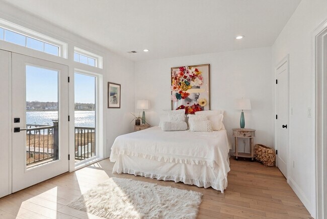 Building Photo - 16 Fosters Point