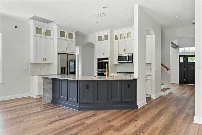 Building Photo - 8555 Bowden Way