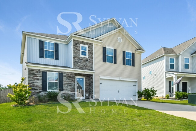 Building Photo - The Lifestyle You Deserve.