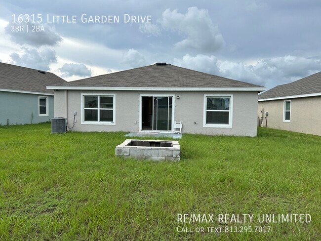 Building Photo - 16315 Little Garden Dr
