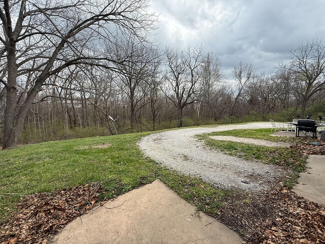 Building Photo - 1712 Garden Dr