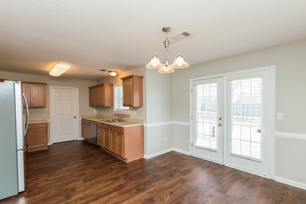 Building Photo - 4184 Destin Dr