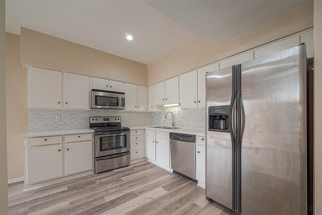 Building Photo - 1566 Prairie Grove Dr