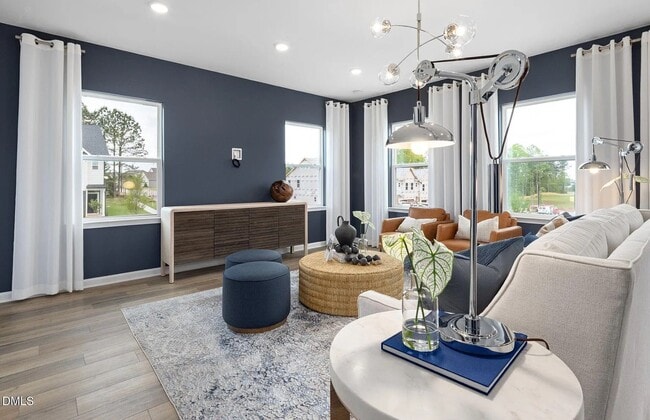 Building Photo - 1620 Tamarisk Ln