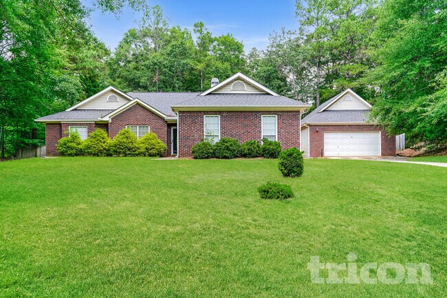 Building Photo - 1105 River Green Ct