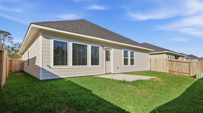 Building Photo - 3918 Sugardale St