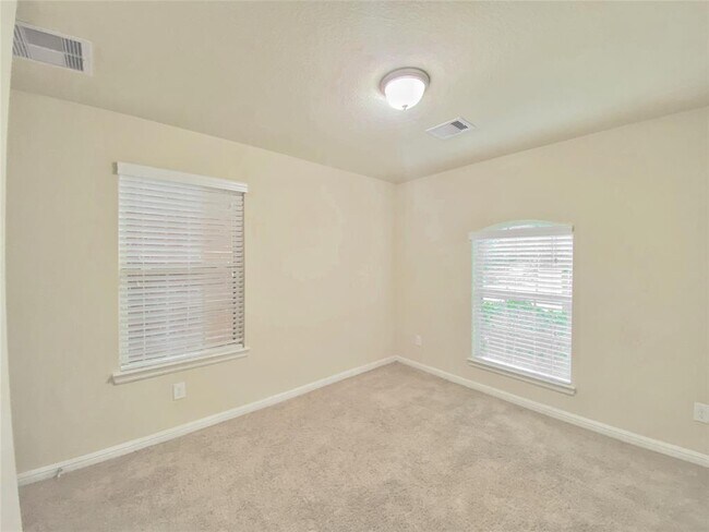 Building Photo - 18007 Alora Springs Trace