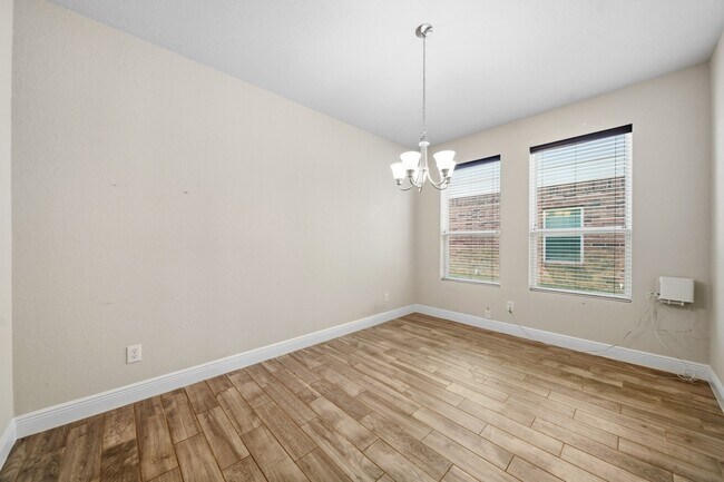 Building Photo - 2415 Cloudy Bay Dr