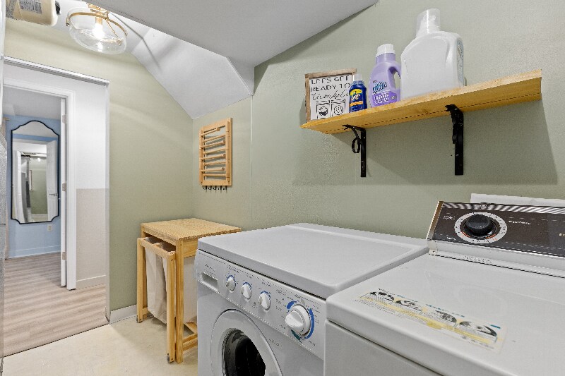 Building Photo - 5831 W 110th Pl