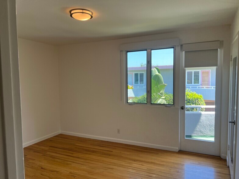 Building Photo - 1317 Lucile Ave