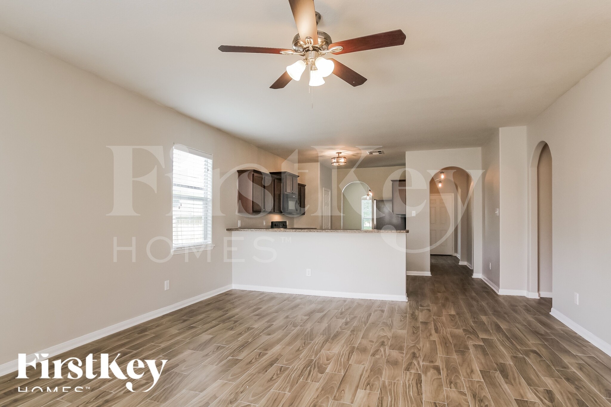 Building Photo - 5623 That Way