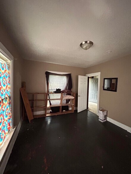 Building Photo - 5341 Goodfellow Blvd