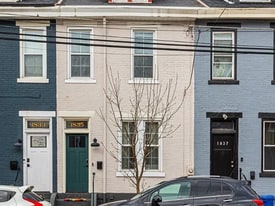 Building Photo - 1835 Locust St