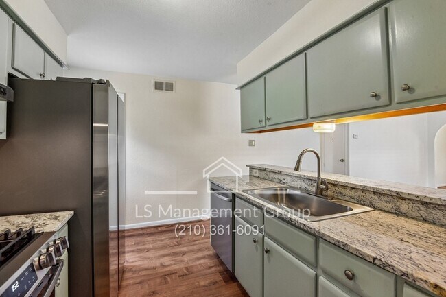 Building Photo - 6603 Cherryleaf St