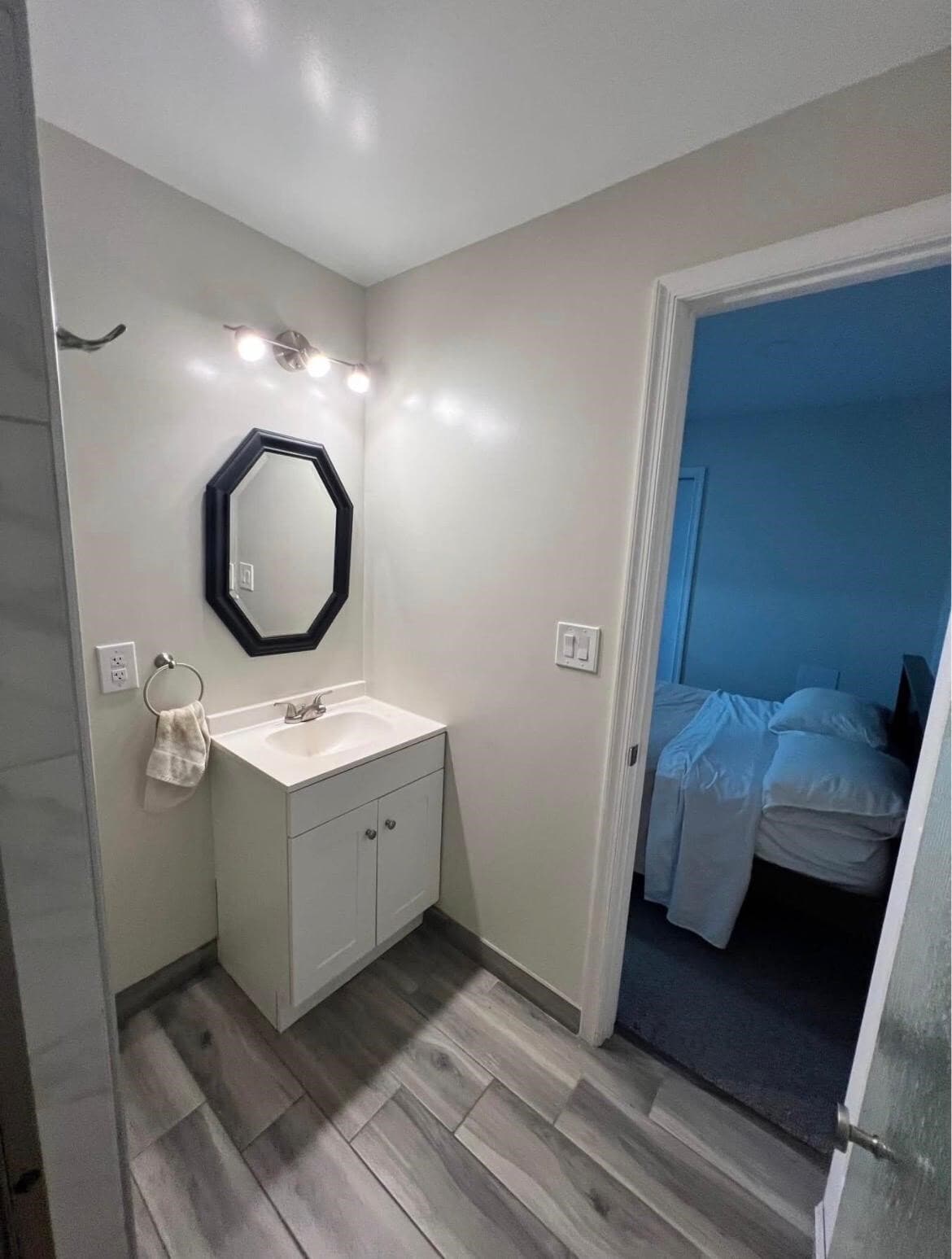 Building Photo - 1620 Bowersox Rd