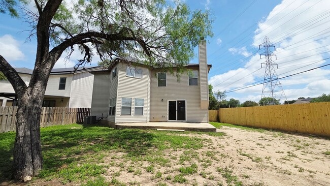 Building Photo - 5 Bedroom Beauty!  Far NorthWest SA off Potranco and Loop 1604