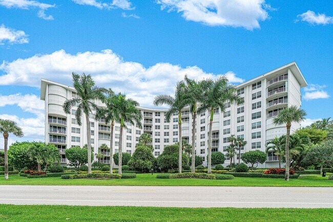 Building Photo - 2295 S Ocean Blvd