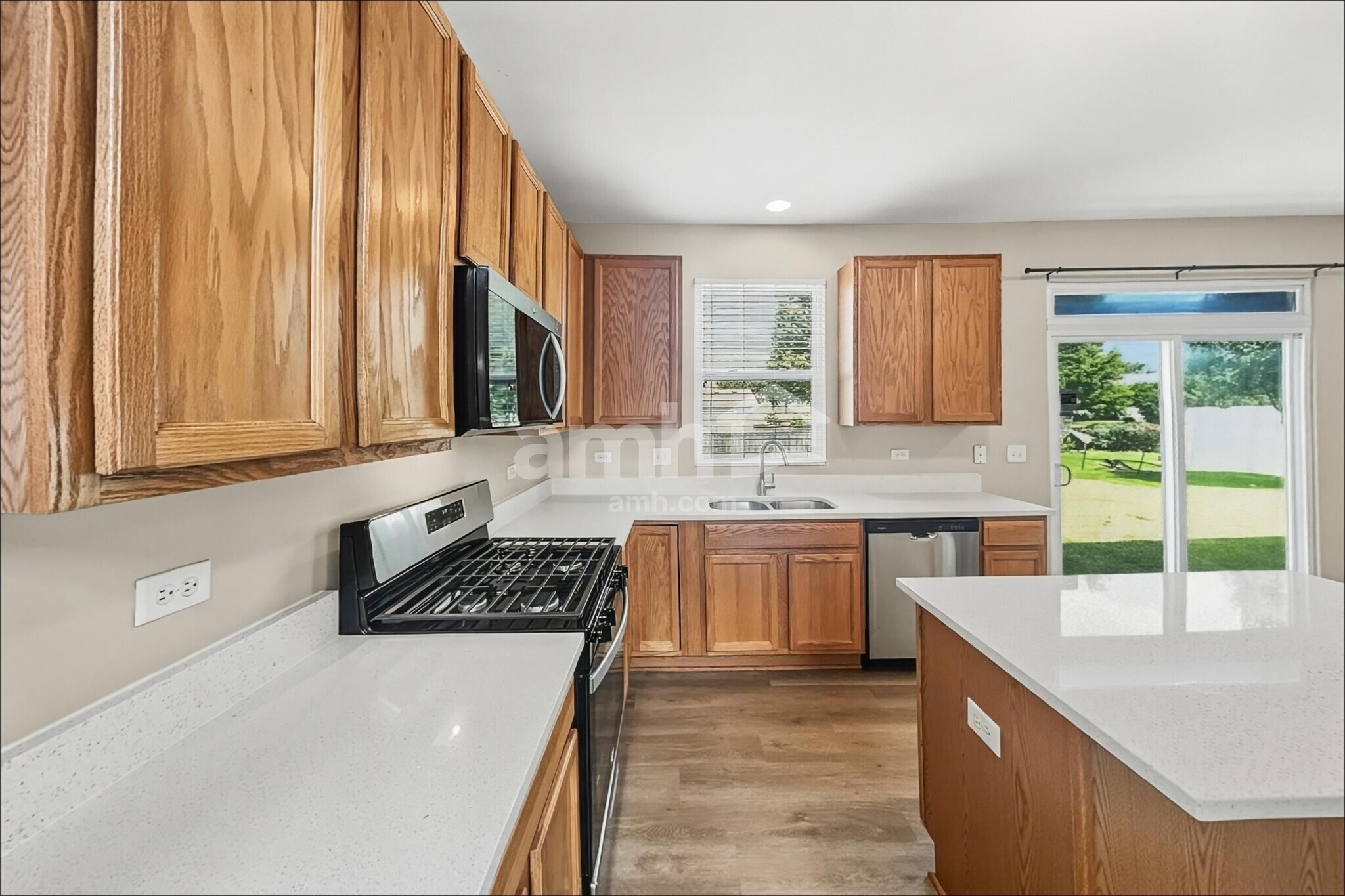 Building Photo - 2771 Cranston Cir