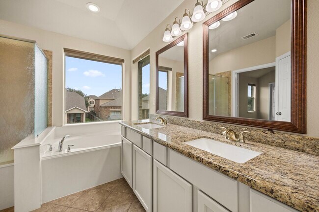 Building Photo - 17414 Aldenwilds Ln