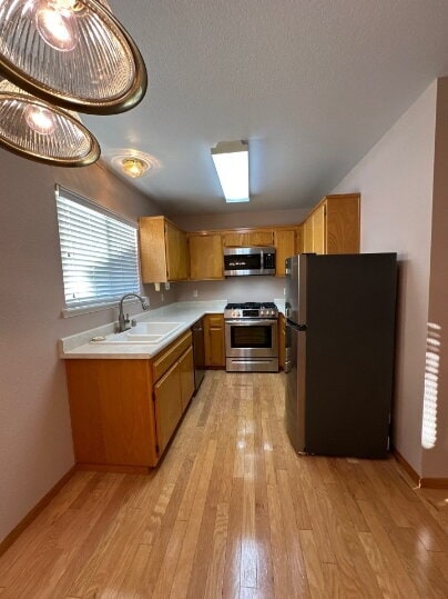 Building Photo - Pet Friendly