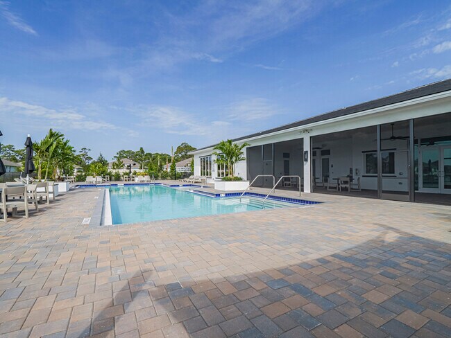 Building Photo - 6423 High Pointe Cir