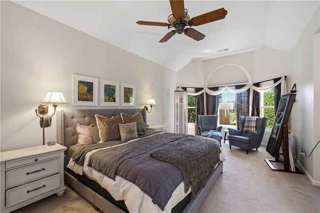 Building Photo - 3308 Fieldwood Dr SE