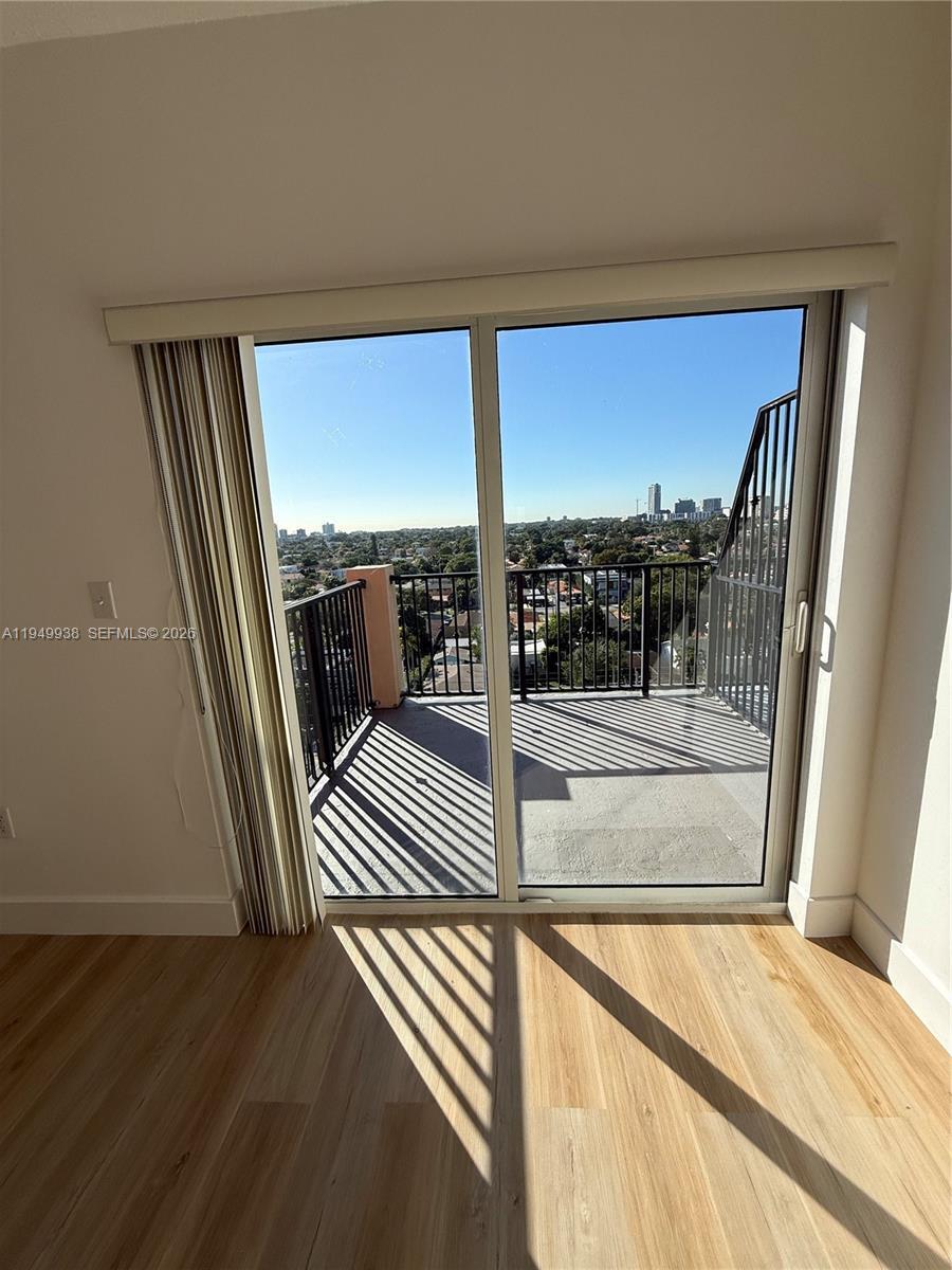 Building Photo - 3410 Coral Way