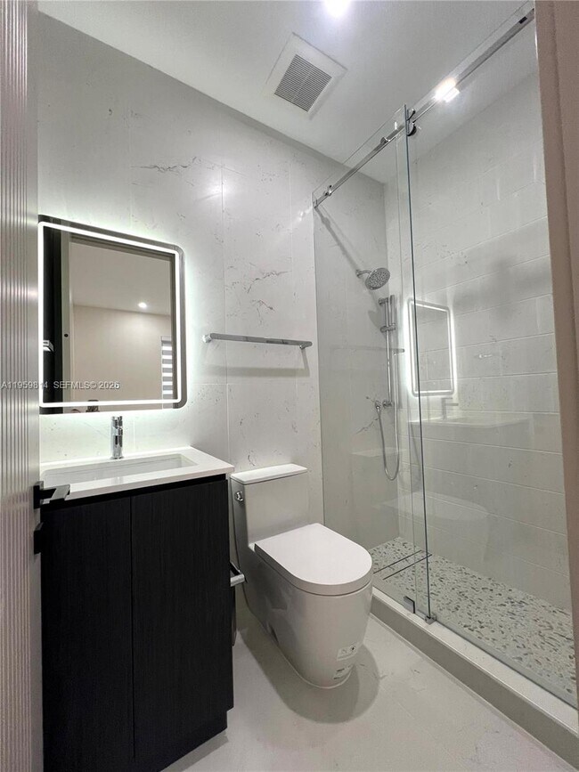 Building Photo - 7850 SW 67th Ave