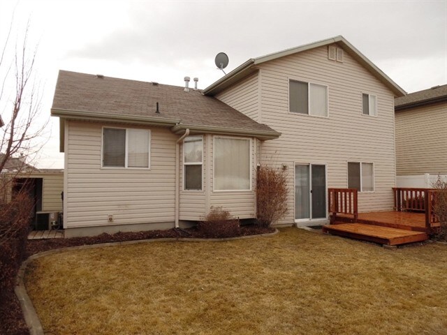 Building Photo - 950 Longleaf Dr