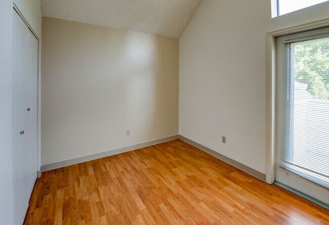 Building Photo - 1631 19th St