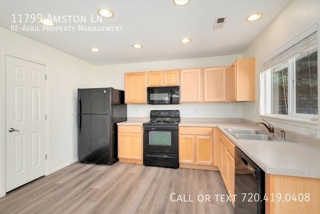 Building Photo - 11799 Amston Ln