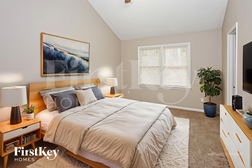 Building Photo - 8409 Sills Ct